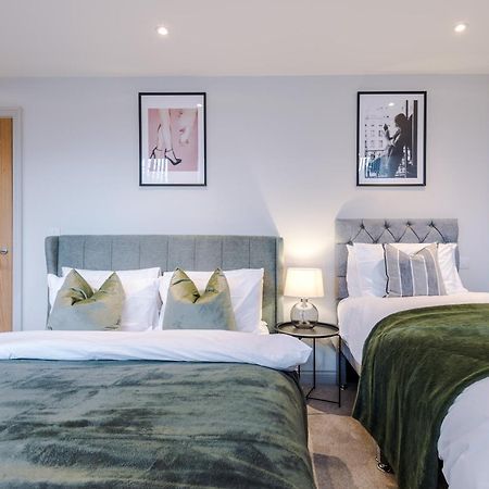 Designer Central Home In Leeds Sleeps 5 מראה חיצוני תמונה